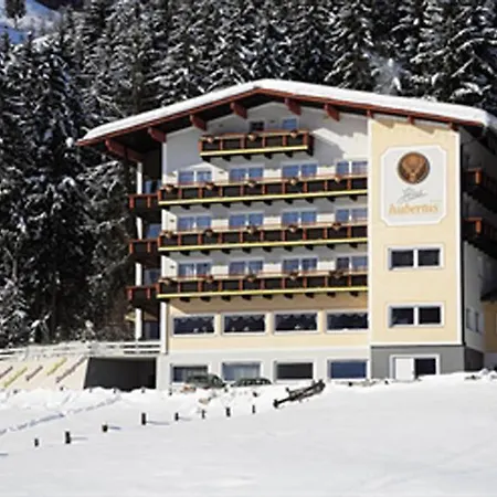 Hubertus 3* Fuegen